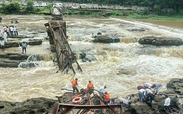 Sập cầu ở Ấn Độ, ít nhất 2 người chết, 32 người bị thương