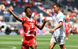 FIFA có tự tay phá nát giải đấu con cưng?