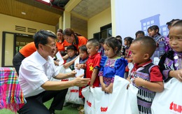 Xây trường, tặng ngựa giống cho bà con ở Lào Cai bị ảnh hưởng mưa bão Yagi
