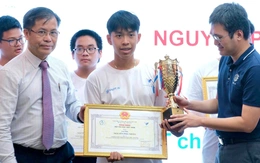 Nam sinh Đà Nẵng giành giải vô địch Olympic Trí tuệ nhân tạo 2025