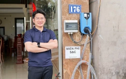 Lắp trụ sạc V-Green tại nhà, chủ xe VinFast chia sẻ: 'Chi phí 15 triệu, thu được 1,2 triệu/tháng'