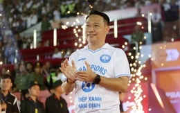 HLV Vũ Hồng Việt: Đoàn kết khiến CLB Nam Định vô địch V-League