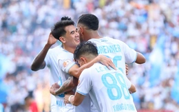 V-League 2024-2025: Bàn thắng và khán giả giảm, thẻ phạt tăng