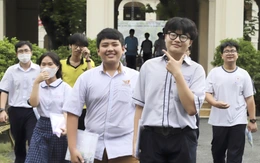 Tuyển sinh lớp 10