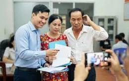 Từ 1-7, phải chụp ảnh người dân đi công chứng, quay phim khi ký văn bản công chứng