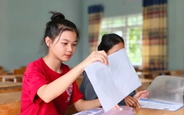 Học trò vùng sâu Đắk Lắk khăn gói đi thi tốt nghiệp THPT