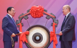 Thủ tướng thăm Thượng Hải, tìm hiểu kinh nghiệm phát triển trung tâm tài chính