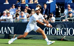 Chờ đợi bất ngờ tại Wimbledon