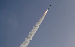 Giữa lúc căng thẳng, Yemen phóng tên lửa vào Israel