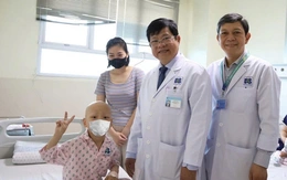 Nhiều bệnh nhi ung thư các tỉnh thành vào Bệnh viện Ung bướu TP.HCM điều trị