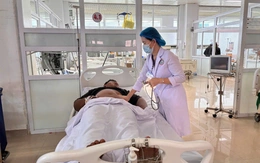 Ăn lẩu nấm lạ, 7 người ngộ độc, 1 người tổn thương gan, thận