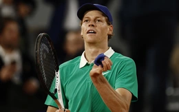 Xác định hai cặp bán kết Roland Garros 2025: Bất ngờ với các tay vợt Ý