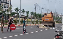 Chạy xe máy tông xe múc đất, thanh niên 20 tuổi chết tại chỗ