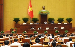 Đại biểu Quốc hội mặc áo có logo không gắn lợi ích vật chất không phải là quảng cáo, nhưng...