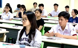 Giám thị mắc lỗi, hội đồng thi đánh giá năng lực xin lỗi thí sinh, không cộng điểm