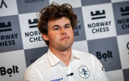 Magnus Carlsen đăng quang siêu giải Na Uy đầy kịch tính