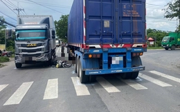 Hai mẹ con bị xe container cán chết thương tâm ở huyện Củ Chi