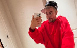 Justin Bieber phát tín hiệu 'cần giúp đỡ' lúc nửa đêm