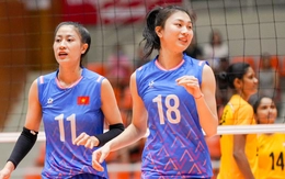 Tuyển bóng chuyền nữ Việt Nam bất lực, thua chóng vánh đội trẻ Trung Quốc