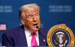 Ông Trump nói không chuyển tên lửa tầm xa cho Ukraine