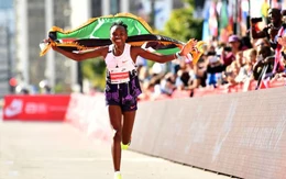 Kỷ lục gia marathon thế giới Chepngetich bị tạm đình chỉ thi đấu vì doping