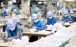 Tin tức sáng 2-7: Hơn 50.000 tờ khai hải quan xử lý ngày 1-7; Mỹ áp thuế đối ứng trở lại sau 9-7