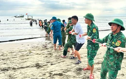 Hà Tĩnh có 58 tàu thuyền bị sóng đánh chìm, 2 người mất tích trên biển