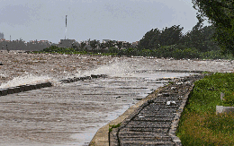 Trực tiếp: Bão số 3 đi vào đất liền Hưng Yên - Ninh Bình