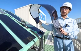 Nhật Bản đẩy mạnh đầu tư loại pin mặt trời siêu mỏng, có thể uốn cong