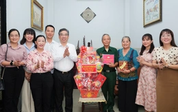 Ông Nguyễn Phước Lộc thăm, tri ân thương binh, gia đình chính sách tiêu biểu tại TP.HCM