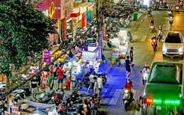 TP.HCM lập đoàn kiểm tra các điểm ‘nóng’ lấn chiếm vỉa hè, nghiên cứu lắp camera phạt nguội