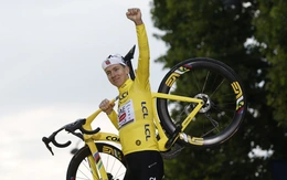 Fan sốc khi Áo vàng Tour de France Tadej Pogacar úp mở chuyện ‘hưu non’