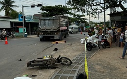Xe đầu kéo va chạm khiến hai cha con đi xe máy thương vong, tài xế dương tính với ma túy
