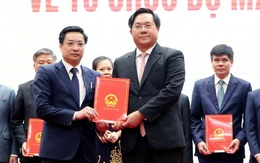 Bộ máy lãnh đạo UBND tỉnh Phú Thọ và giám đốc các sở, ngành