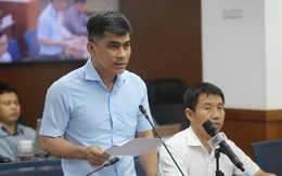 Mỗi ngày 10 chuyến xe đưa đón cán bộ ở xa tới TP.HCM làm việc