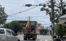 Giao lộ mất tín hiệu, đèn lỗi xanh đỏ, Ban An toàn giao thông Quảng Trị yêu cầu rà soát