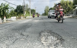 Hơn 13km quốc lộ 61 xuống cấp, dân bức xúc