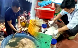 TP.HCM: Phát hiện 3 cơ sở ở Bình Đông ngâm hoa chuối với hàn the, chất tẩy trắng