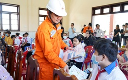 Ngành điện miền Nam mách bí kíp giảm tiền điện tháng hè