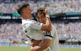 Máy bay chở Real Madrid bay vòng vòng trên bầu trời Washington vì bão