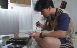 Giữa nợ nần và mất mát, cậu học trò mê máy tính vẫn nuôi giấc mơ đại học