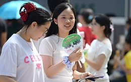 Điểm chuẩn đại học 2025