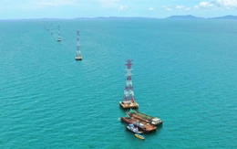 EVNSPC: 20 năm thắp sáng đảo xa