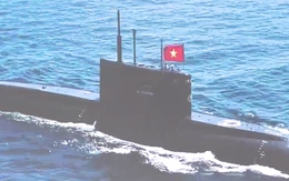 Ngắm tàu ngầm và dàn khí tài hiện đại trên biển tham gia tổng duyệt chào mừng Quốc khánh 2-9