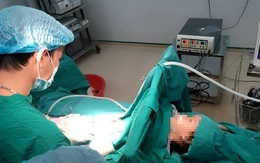 'Sốc' khi trẻ em cũng mắc u buồng trứng, có bé mới 3 tuổi
