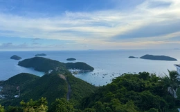 Mang hơi ấm và yêu thương từ đất liền đến đảo xa