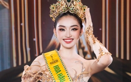 Tân Miss Grand Vietnam Nguyễn Thị Yến Nhi: Ba phụ hồ, mẹ bán vé số nuôi ước mơ hoa hậu của con