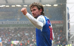 Blackburn Rovers gây tranh cãi khi 'cấm cửa' một tờ báo địa phương