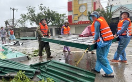 Bão Bualoi ở Nghệ An: hơn 19.200 nhà tốc mái, 1 người chết