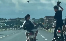 6 thanh niên đi xe lạng lách, dùng chân và mũ bảo hiểm 'chọi' nhau trên quốc lộ 1